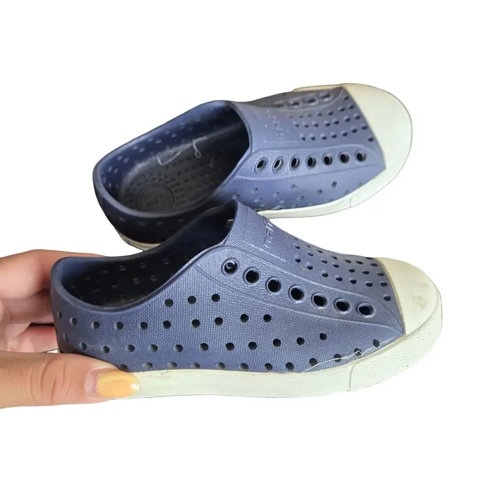 Native Blue Jefferson Kids Shoes Size: 9